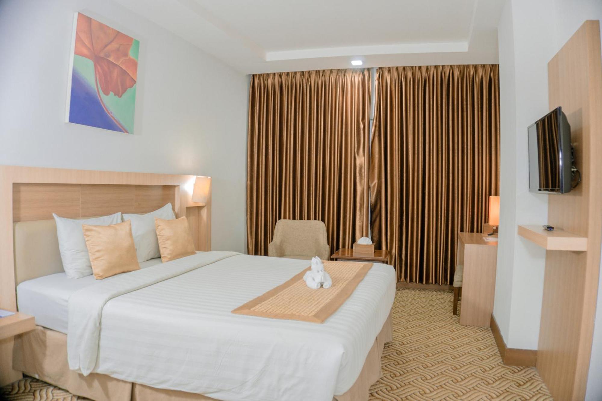 Abadi Hotel Malioboro Yogyakarta By Tritama Hospitality Exterior foto