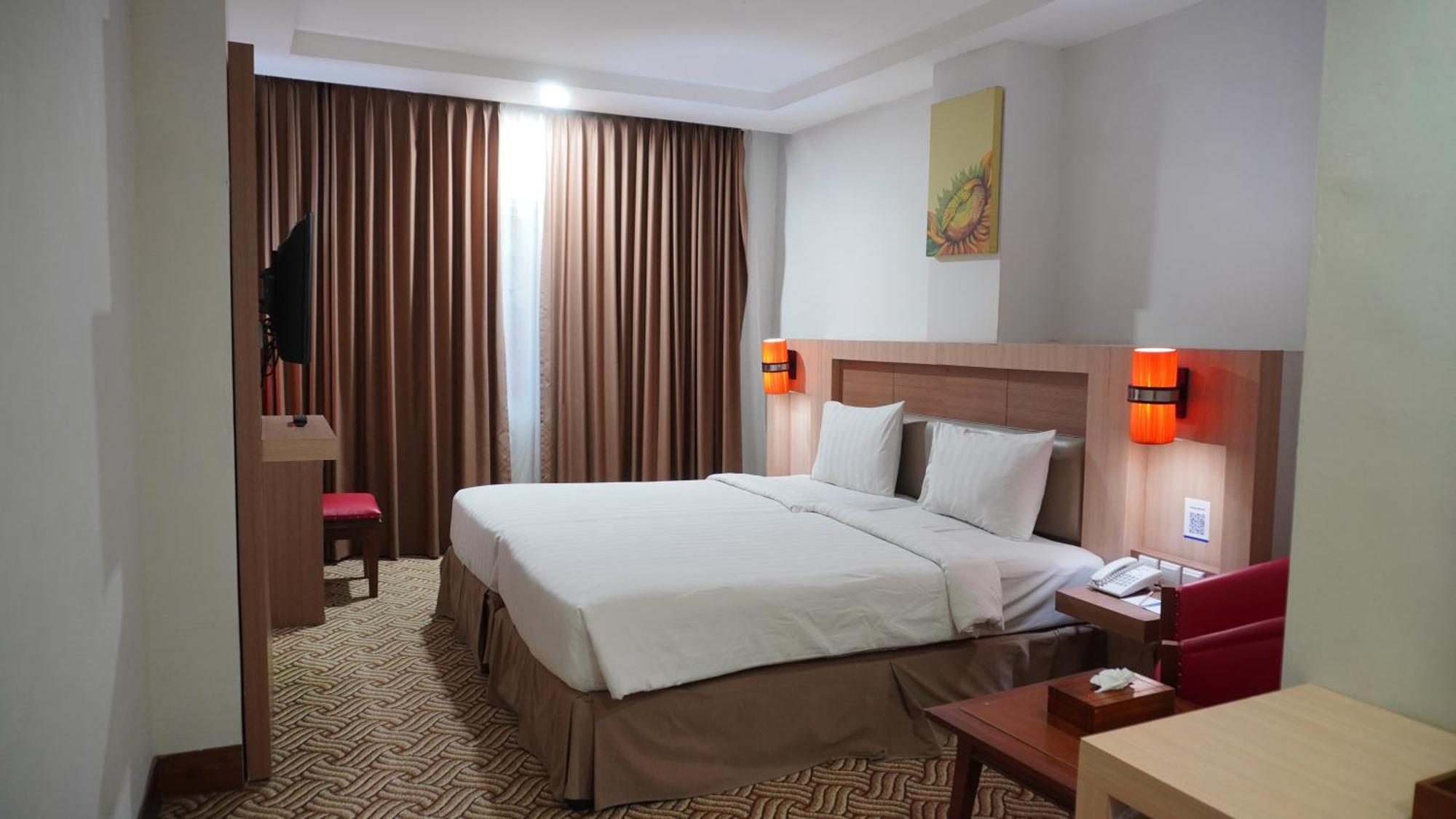 Abadi Hotel Malioboro Yogyakarta By Tritama Hospitality Exterior foto