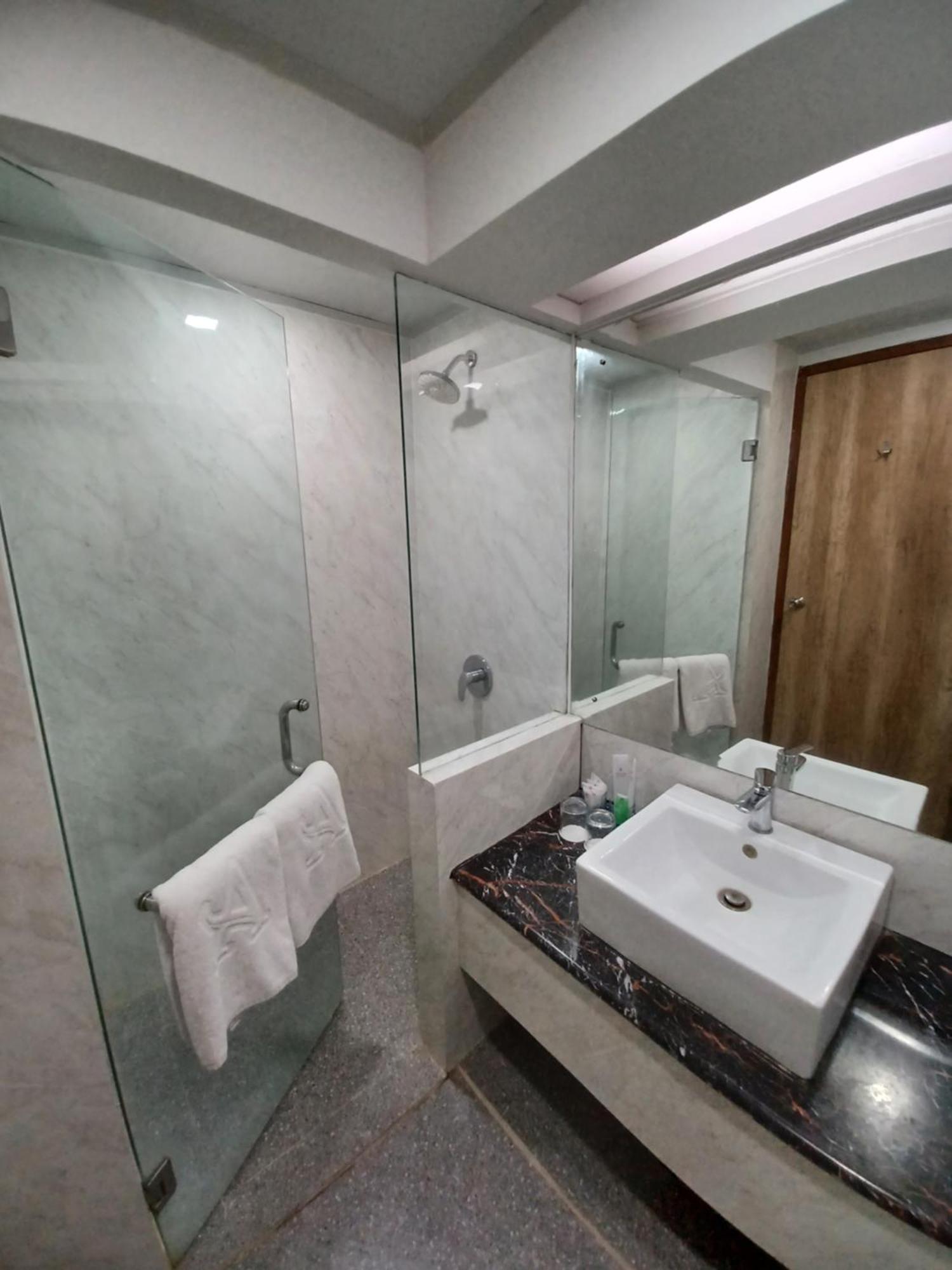 Abadi Hotel Malioboro Yogyakarta By Tritama Hospitality Exterior foto