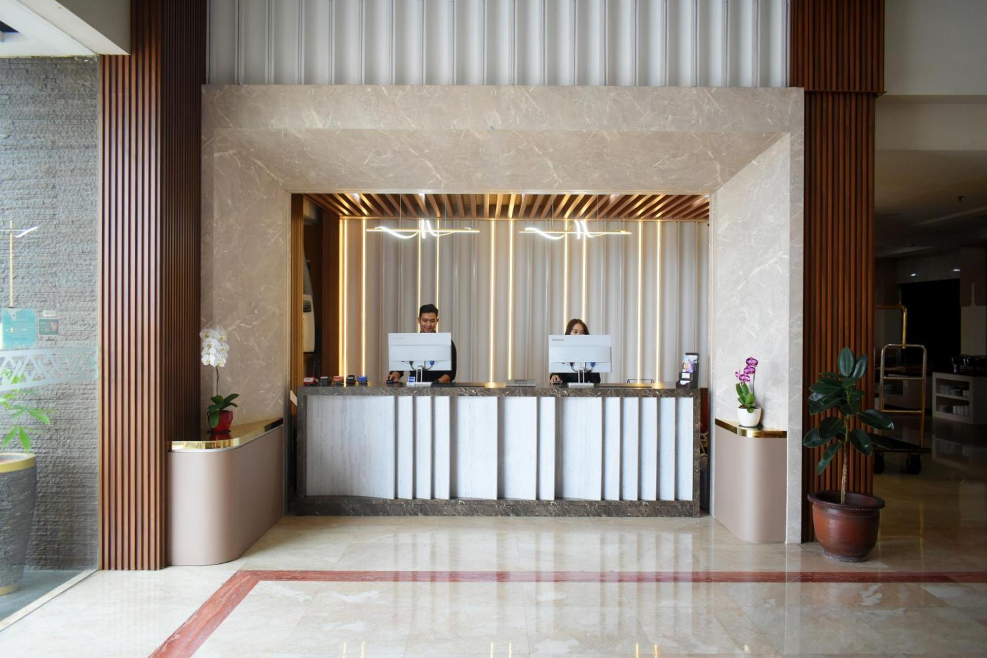 Abadi Hotel Malioboro Yogyakarta By Tritama Hospitality Exterior foto