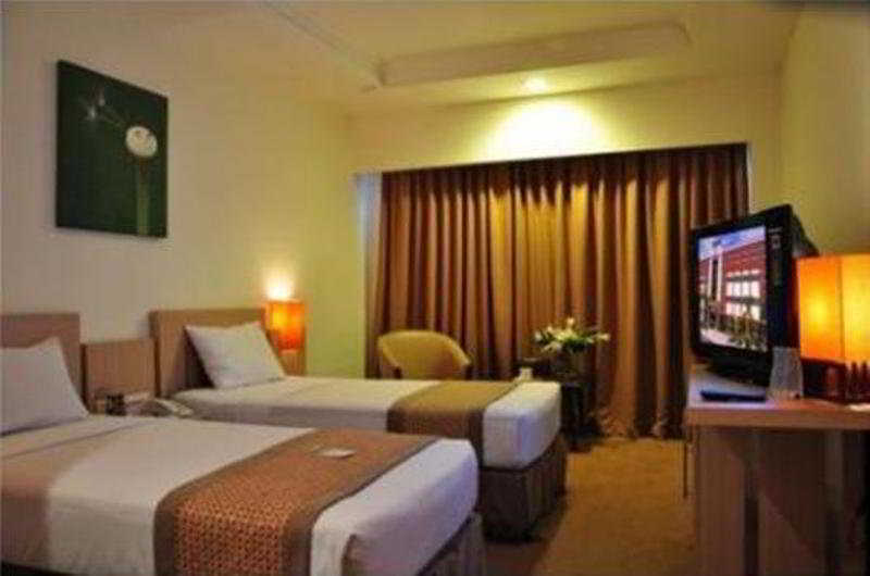 Abadi Hotel Malioboro Yogyakarta By Tritama Hospitality Exterior foto